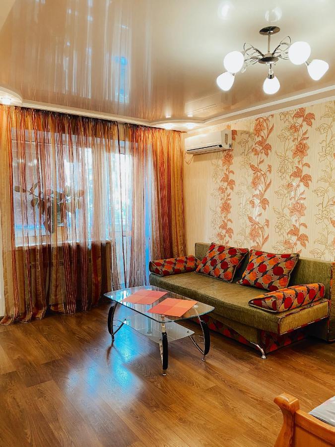 Apartment - Sobornyi Prospekt 97 Zaporizhia Luaran gambar