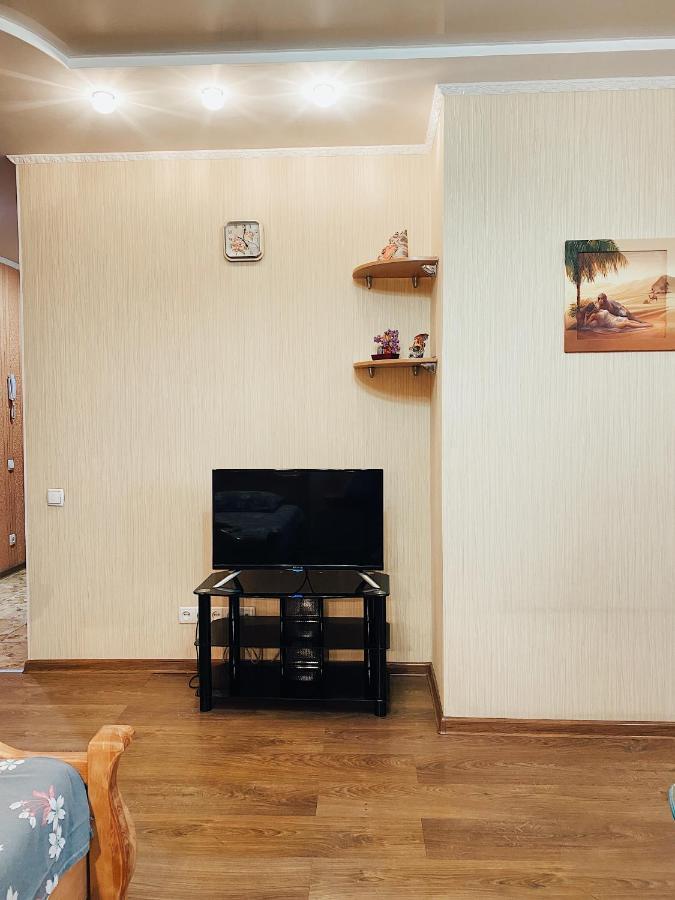 Apartment - Sobornyi Prospekt 97 Zaporizhia Luaran gambar