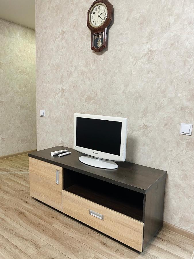 Apartment - Sobornyi Prospekt 97 Zaporizhia Luaran gambar