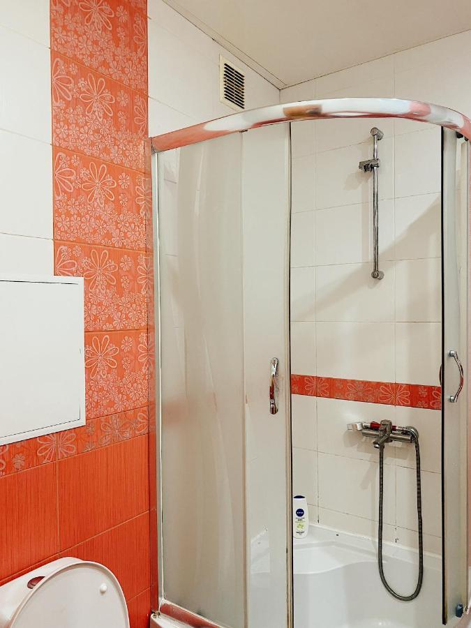 Apartment - Sobornyi Prospekt 97 Zaporizhia Luaran gambar