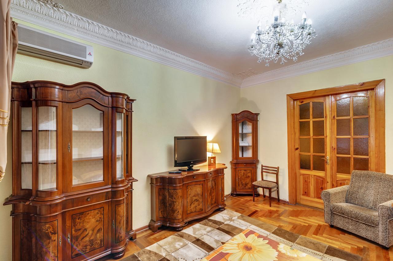 Apartment - Sobornyi Prospekt 97 Zaporizhia Luaran gambar